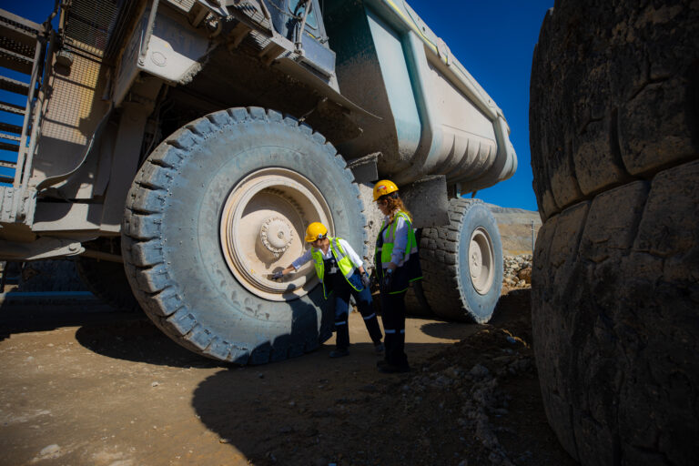 Die Rohstoffwoche: Teck Resources, QC Copper, IsoEnergy, Li-FT Power, Coeur Mining, Silvercrest Metals, Chariot Corp, Canada Nickel