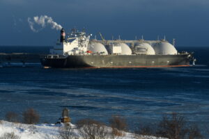 Paradox: Russisches LNG löst Europas Gaskrise – heimische Förderung als Ausweg 