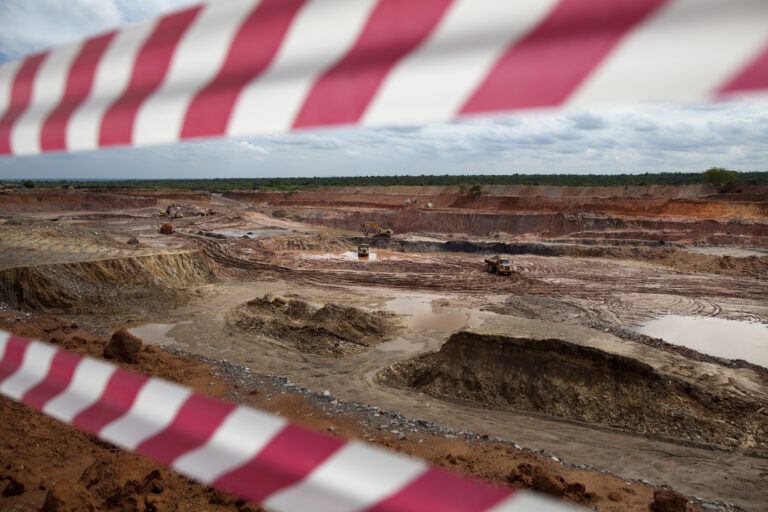 Makroökonomische Risiken gefährden Afrikas Bergbau