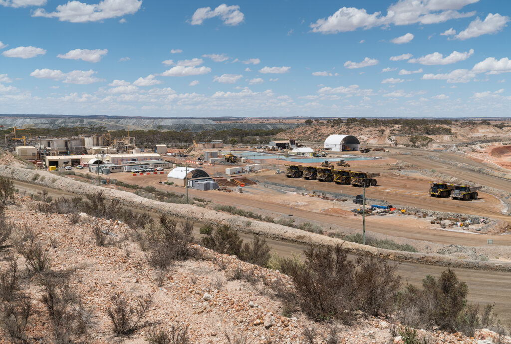 Chariot Corporation: Neue Lizenzen für Gold- und Lithiumvorkommen in Westaustralien